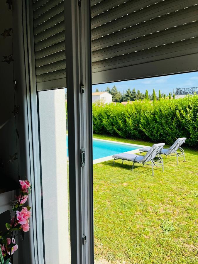 Hotel Un Coin Tropical En Provence ! LʼIsle-sur-la-Sorgue Esterno foto